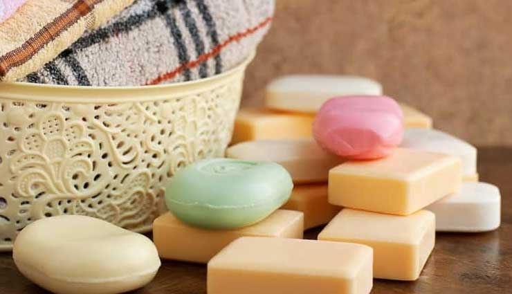 heat rash treatment,home remedies for heat rash,heat rash relief,treating prickly heat at home,summer skincare tips,soothing heat rash naturally,remedies for prickly heat,cooling solutions for heat rash,heat rash prevention,alleviating heat rash discomfort