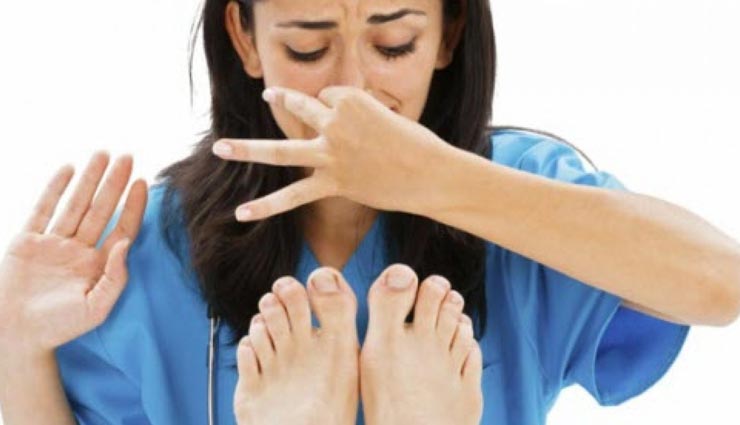 beauty tips,beauty tips in hindi,home remedies,remedies to get rid of the smell of foot,foot smell