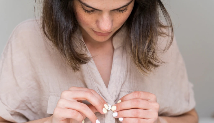 sensitive skin care tips,how to care for sensitive skin,tips for sensitive skin,skincare for sensitive skin,moisturizing sensitive skin,sunscreen for sensitive skin,avoiding irritants for sensitive skin,natural products for sensitive skin,how to prevent skin irritation,sensitive skin protection tips,avoiding scented products for sensitive skin,soothing sensitive skin,skincare for dry sensitive skin,best products for sensitive skin