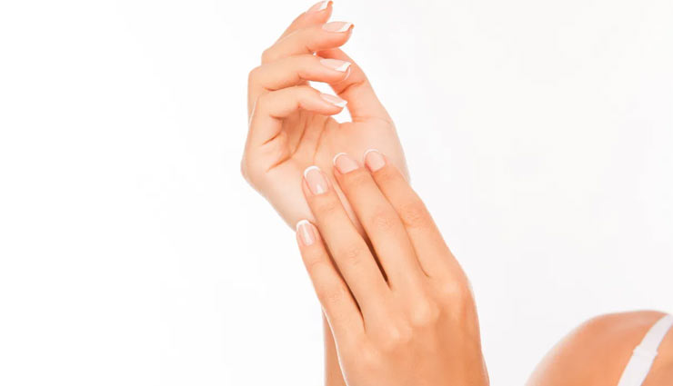 soft hands during winters,winter care tips,winter beauty tips,winter skin care tips,hands care tips,beauty tips,skin care tips