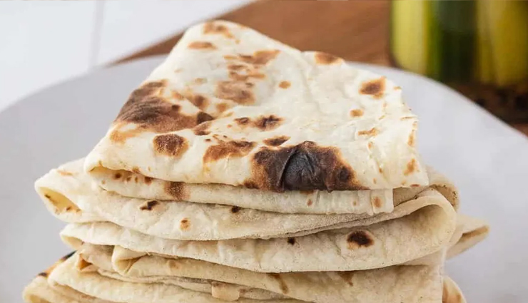 soft roti with whole wheat flour,tips for soft rotis,soft roti preparation,soft roti cooking tips,soft roti instructions,easy soft roti recipe,soft roti tawa cooking,traditional soft roti,step-by-step soft roti guide,how to achieve soft rotis at home,soft and pliable roti recipe,best soft roti techniques,soft roti with ghee or oil,soft indian flatbread recipe,tips for making soft chapatis,soft roti for curry pairing