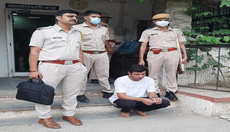 गंगापुर : रीट में सामने आई बड़ी गड़बड़ी, परीक्षा से डेढ़ घंटे पहले ही कांस्टेबल के पास आ गया पेपर