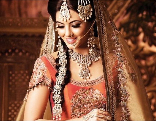 क्यों जरुरी है स्त्रियों के लिए सोलह श्रृंगार