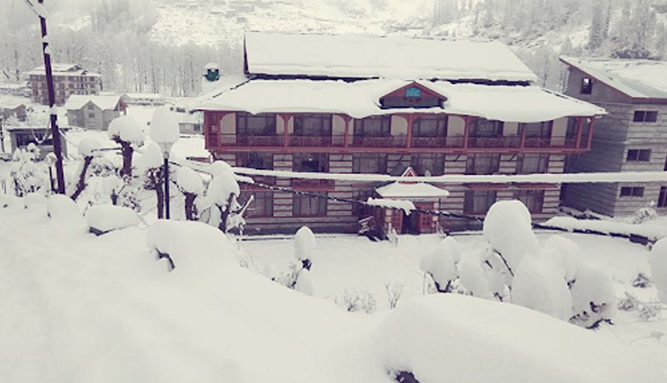 ski resorts in india,beautiful ski resorts in india,the khyber himalayan resort and spa,cliff top club,hotel highlands park,solang valley resort,the vintage gulmarg,himalayan castle resort,negis hotel mayflower,manuallaya resort,fagu ski resort,garhwal mandal vikas nigam hotel,travel,india travel,holidays,travel guide