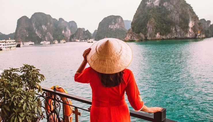 solo female travelers,tips for solo female travelers,traveling tips