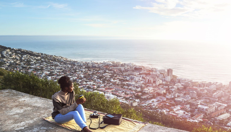 solo female travelers,tips for solo female travelers,traveling tips