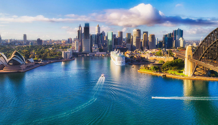 solo travel destination,places for solo travel destination,italy,india,australia,france,japan,spain