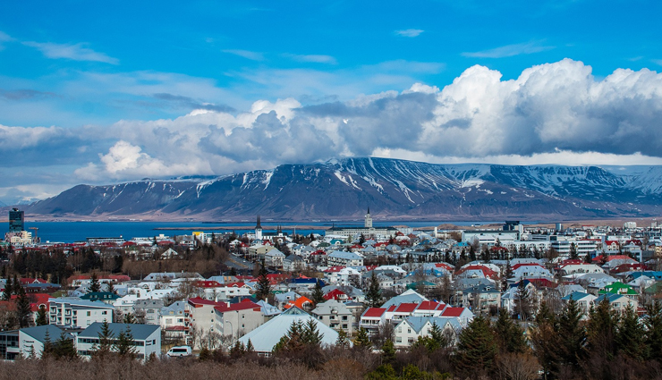 safest places for women solo travelers,safest places around the world,places for women solo travelers,new zealand,melbourne,australia,reykjavik,iceland,amsterdam,netherlands,chiang mai,thailand,montreal,canada