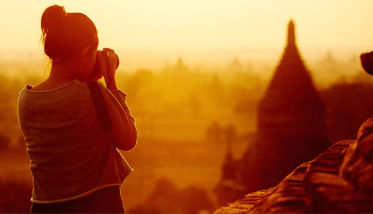 सोलो ट्रिप पर जाना चाहती हैं लड़कियां, घूमने के साथ सुरक्षा के लिहाज से बेस्ट हैं ये 8 जगहें