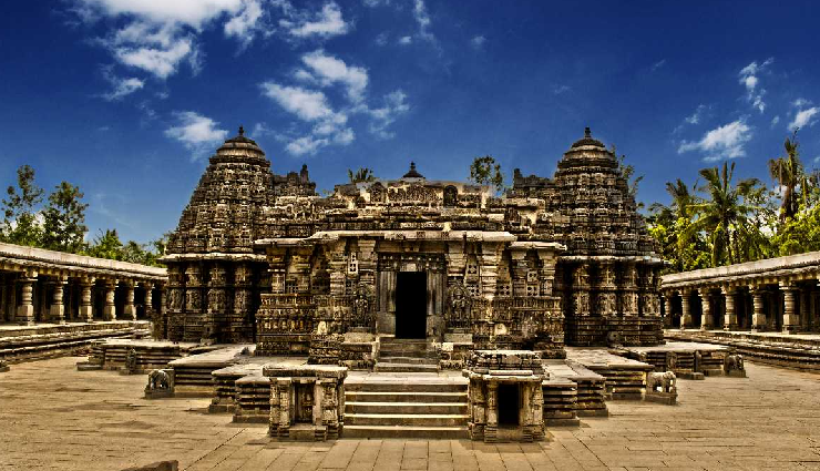 famous temples in mysore,must-visit temples mysore,mysore iconic temples,popular temples to visit in mysore,temple tour mysore,sacred temples mysore,mysore temple sightseeing,top temples in mysore,best temples to explore in mysore,mysore temple tourism