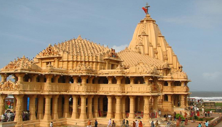 temple,rich temples to visit in india,india temples,india tourism,tourist places in india,temples to visit in india,travel,tourism,india tourism,incredible india