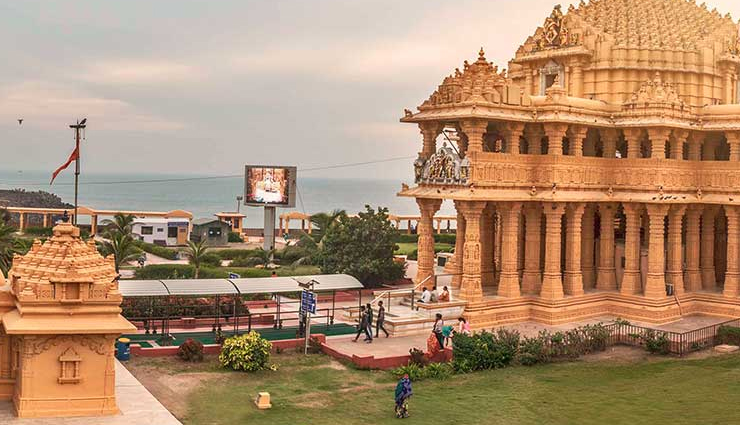 gujarat temples,famous temples in gujarat,popular temples in gujarat,gujarat pilgrimage sites,religious places in gujarat,ancient temples in gujarat,historic temples in gujarat,gujarat temple tourism,gujarat temple architecture,gujarat temple tour