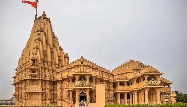 richest temples of india,holidays,travel,tourism