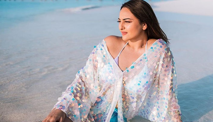 sonakshi sinha,actress sonakshi sinha,zaheer iqbal,sonakshi zaheer,sonakshi zaheer marriage,sonakshi movies,sonakshi swimming