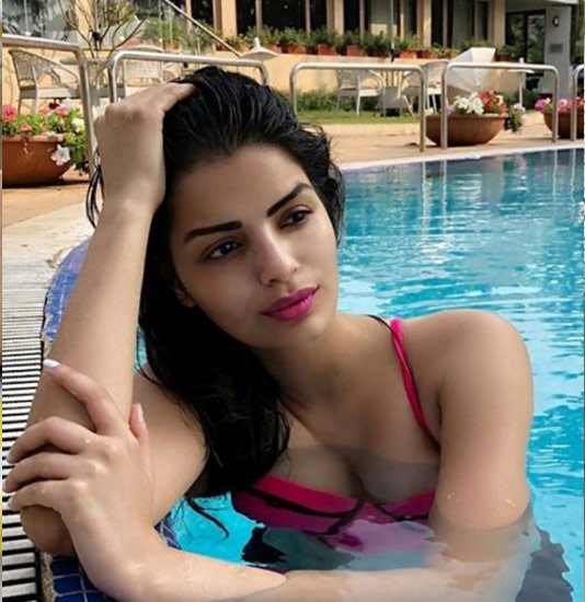 bigg boss,sonali raut,viral photo,social media
