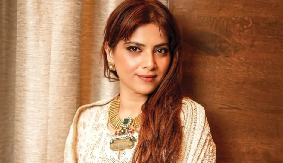 javed akhtar,lyricist javed akhtar,writer javed akhtar,javed akhtar mumbai,javed akthar emotional post,sonam khan,actress sonam khan,vijay movie,sonam vijay