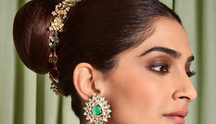 bollywood navratri hairstyles,navratri 2024 hairstyles,kriti sanon ponytail hairstyle,ananya panday side-parted lob,alia bhatt navratri hairstyle,sonam kapoor high bun,janhvi kapoor messy bun,kiara advani fishtail braid,mouni roy pigtail braids,festive hairstyles,bollywood inspired hairstyles,ethnic hairstyles,navratri hair ideas,easy navratri hairstyles