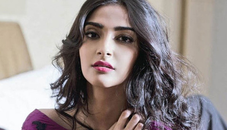 हिरानी की फिल्म में किसी अभिनेत्री के किरदार में नहीं हैं सोनम कपूर