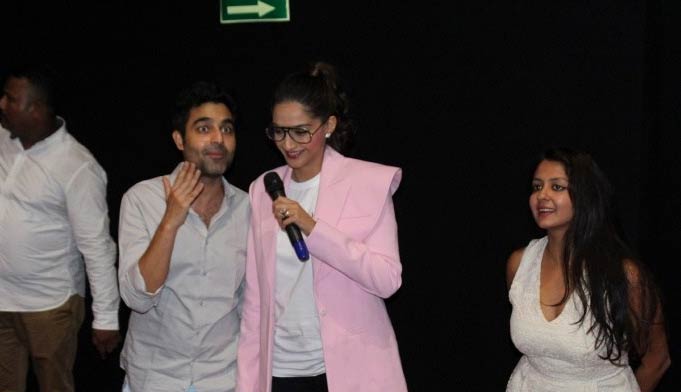 sonam kapoor,sonam kapoor fashion,veere di wedding