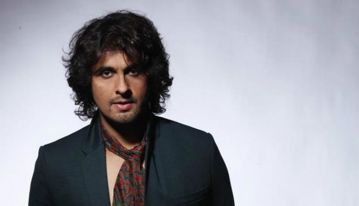 VIDEO- Ahead of the song release, singer Sonu Nigam croons Raat Kitni from Paltan