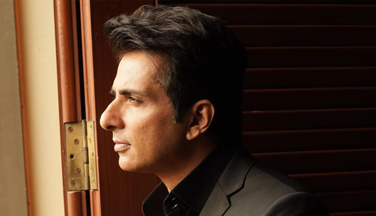 लोगों की मदद के लिए सोनू सूद ने लिया 10 करोड़ रुपये का कर्ज, 2 दुकानें और 6 फ्लैट्स रखे गिरवी