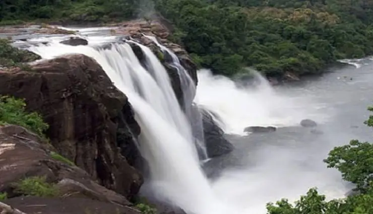 wayanad travel guide,top places in wayanad,wayanad tourist attractions,western ghats kerala,things to do in wayanad,wayanad sightseeing,wayanad nature trips,waterfalls in wayanad,hill stations in kerala,best time to visit wayanad