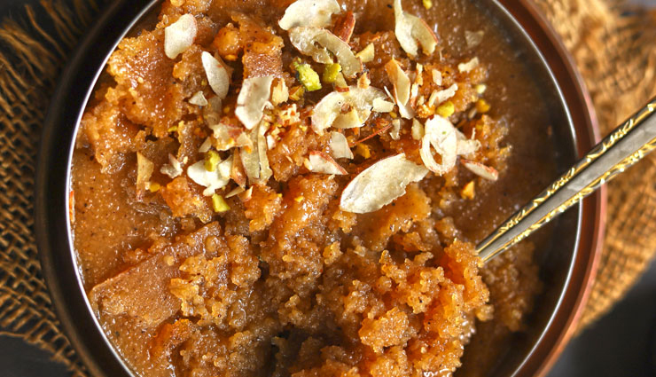 sooji halwa,sooji halwa recipe,halwa recipe,recipe,sweet dish recipe,sooji instant recipe