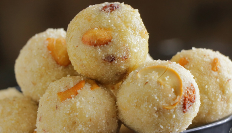 sooji ladoo recipe,diwali sweets recipe,how to make sooji ladoo,semolina ladoo,easy diwali desserts,traditional indian sweets,festive ladoo recipe,homemade sooji ladoo,diwali celebration recipes,quick ladoo recipe,healthy diwali sweets,sooji ladoo with nuts,festival of lights sweets,popular diwali recipes