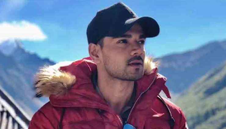 bollywood,satellite shankar,sooraj pancholi,satellite shankar first look posters,megha akash,irfan kamal,bhushan kumar