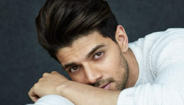 2 News : रिलेशनशिप में हैं सूरज पंचोली, जिया सुसाइड केस में हो चुके हैं बरी, ऋचा-अली ने की यह खास घोषणा 