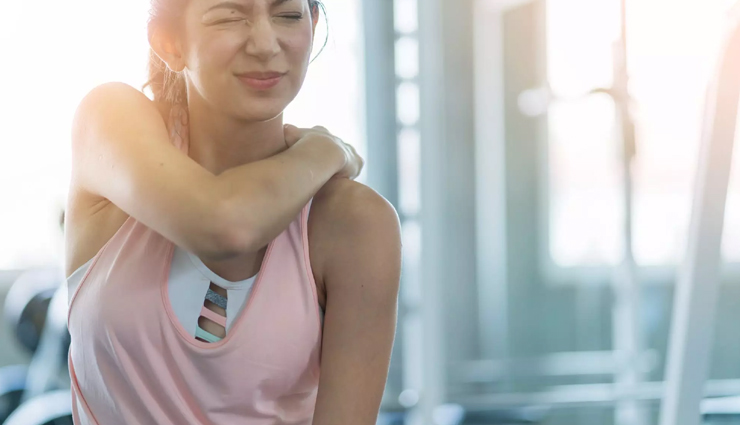 8 Essential Oils To Help You Treat Sore Muscles