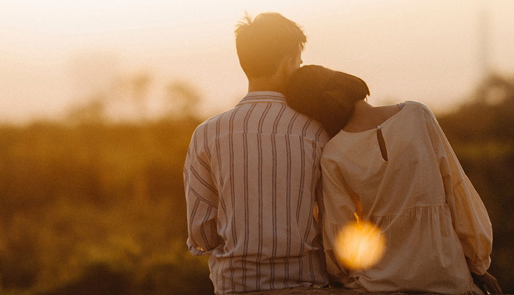 unusual soulmate signs,weird soulmate signs,signs youve met your soulmate,soulmate connection signs,deep soulmate connection,cosmic soulmate signs,unexpected soulmate signs,strange soulmate signs,how to know if someone is your soulmate,signs of a soulmate connection,soulmate synchronicities,uncanny soulmate signs,identifying your soulmate,soulmate recognition signs