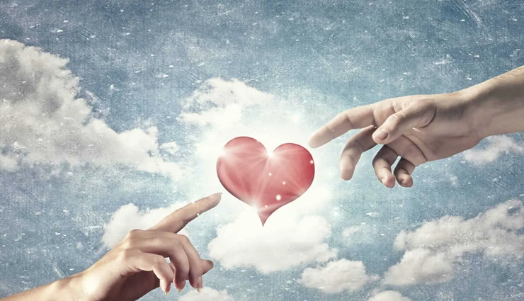 10 Unusual and Weird Soulmate Signs