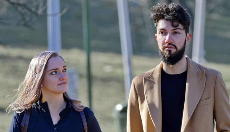 10 Unusual and Weird Soulmate Signs