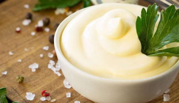 5 Tasty Alternatives You Can Use for Sour Cream