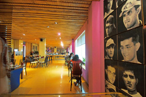 indian cricketers,cricketers and their restaurants,cricket