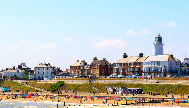 uk,southwold,bibury,hawkshead,beer,lavenham,castle combe,rey,small towns in uk,beautiful towns to visit in uk,uk,places to visit in uk