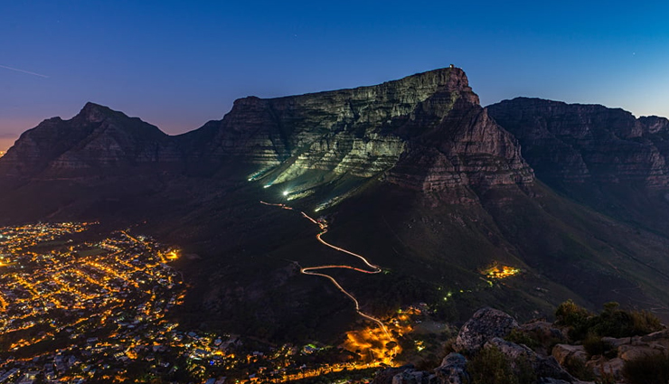 south africa,historical places in south africa,places to visit in south africa,table mountain,robben island,muizenbergs beach huts,cape dutch homesteads of the winelands,southernmost tip of africa,hole in the wall