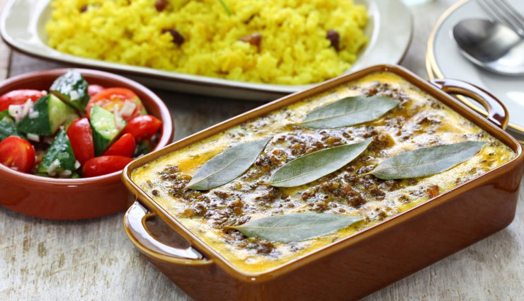 traditional south african dishes,south african dishes,famous south african dishes,biltong,boerewors,bokkoms,bobotie,koeksisters