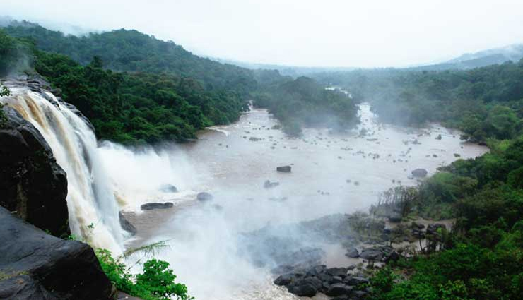 south india,places to visit in south india,places in south india in august,athirappally,chikmagalur,wayanad,kumarakom,kanyakumari