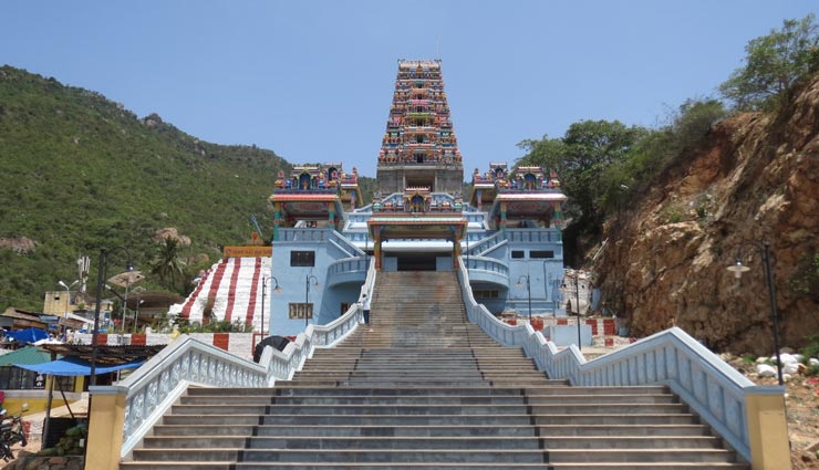 south india travel destinations,beautiful places in south india,must-visit spots in south india,south india tourist attractions,south india travel gems,hidden treasures of south india,south india vacation spots,enchanting places in south india,south india travel experiences,south india tourist circuits