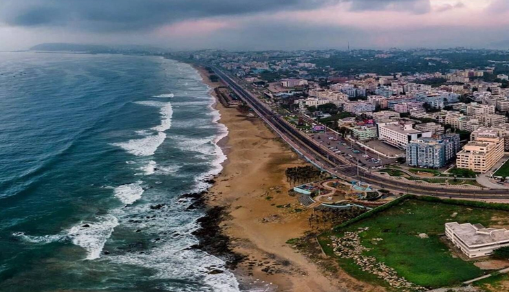south india,beaches to visit in south india,varkala,kovalam,gokarna,vizag,pondicherry
