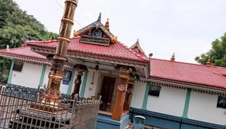 south india travel destinations,beautiful places in south india,must-visit spots in south india,south india tourist attractions,south india travel gems,hidden treasures of south india,south india vacation spots,enchanting places in south india,south india travel experiences,south india tourist circuits