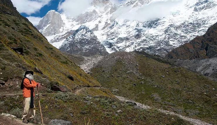 south india travel destinations,beautiful places in south india,must-visit spots in south india,south india tourist attractions,south india travel gems,hidden treasures of south india,south india vacation spots,enchanting places in south india,south india travel experiences,south india tourist circuits