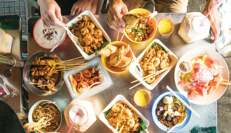 south korean food,famous food,hoeddeok,bulgogi,samgyeopsal,japcha,kimchi