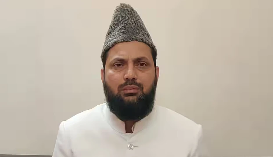 दिल्ली पत्थरबाजी मामले में नया मोड़, सपा सांसद मोहिबुल्लाह नदवी की मौजूदगी का दावा; भीड़ भड़काने के आरोप