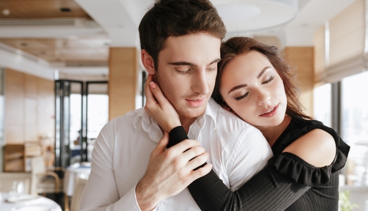 8 Ways To Know When To Give Someone Space