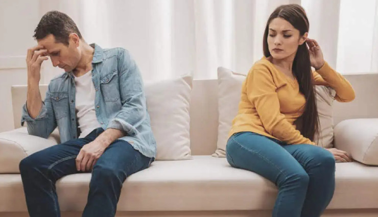 giving space in relationship,relationship space tips,creating space in relationship,how to give partner space,balancing space in relationships,relationship independence tips,allowing space in a relationship,healthy relationship space advice,space and communication in relationships,importance of space in relationships