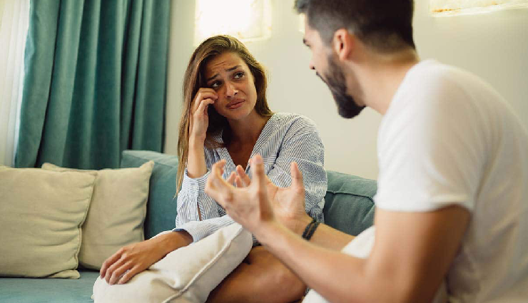 giving space in relationship,relationship space tips,creating space in relationship,how to give partner space,balancing space in relationships,relationship independence tips,allowing space in a relationship,healthy relationship space advice,space and communication in relationships,importance of space in relationships