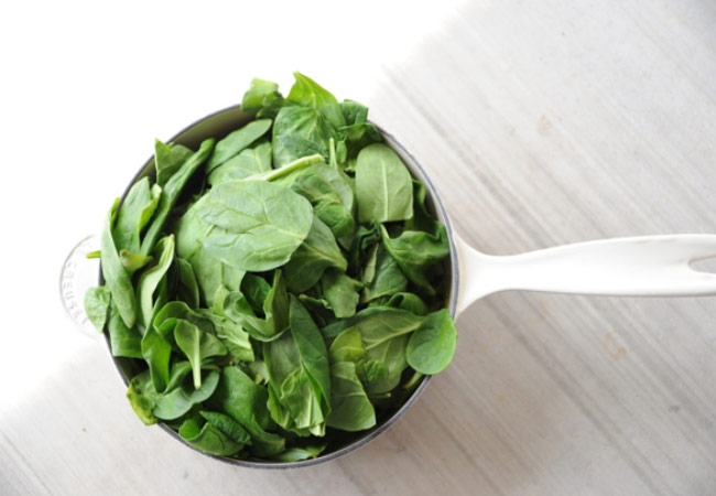 अगर खून की कमी से है परेशान तो इन आहार का सेवन रहेगा फायदेमंद food for women,food during pregnancy,best food to eat during pregnancy,pregnancy health tips,healthy living,Health tips